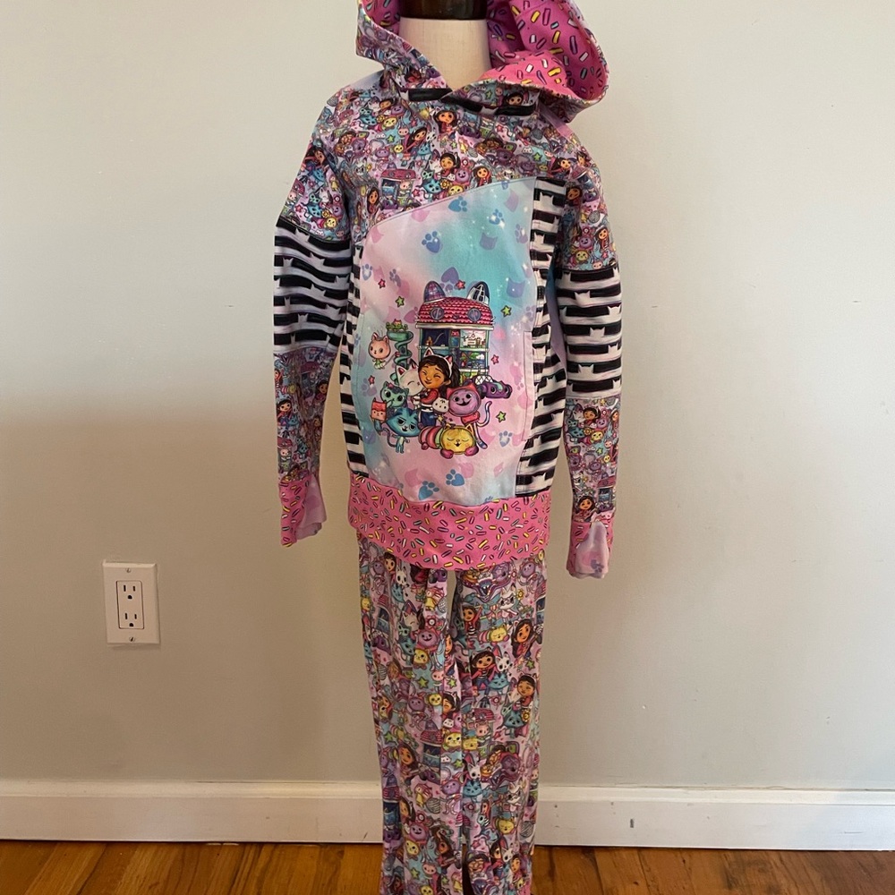 Gabby’s Dollhouse Inspired Custom hoodie set!